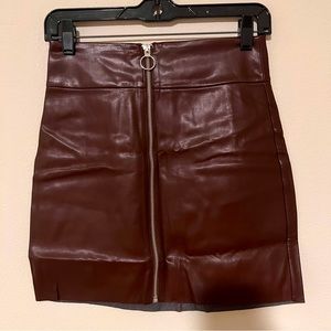 New Without Tags Express Brown O-Ring Full Front Zip Faux Leather Mini Skirt